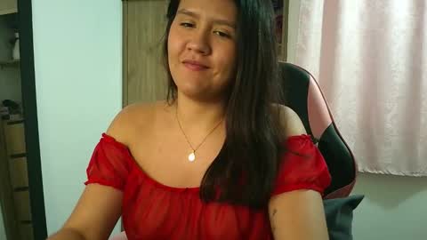 Olivia online show from February 19, 3:44 pm