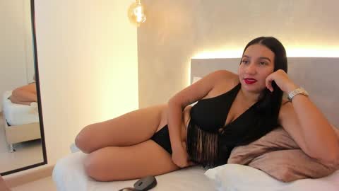 olivia_willoow online show from September 25, 1:29 pm