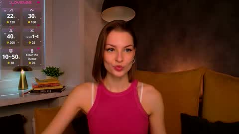 Snapshot of oliviaduvall chatting on October 23, 3:52 am Miss Olivia Duvall online show from October 23, 3:52 am