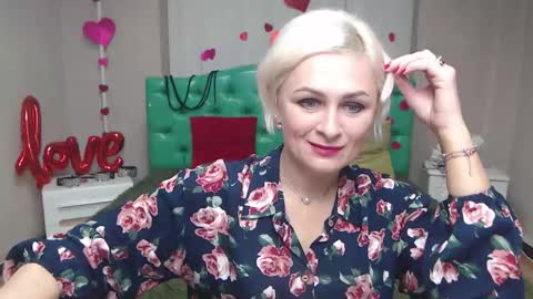 OliviaHorst online show from November 29, 6:15 pm