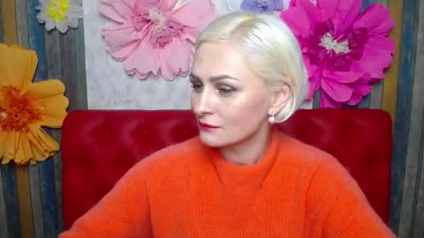 OliviaHorst online show from November 16, 7:49 pm