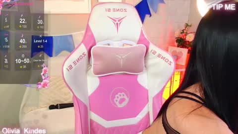 Olivia online show from September 22, 5:39 pm