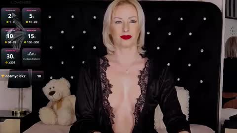 Olivia online show from February 26, 11:21 am