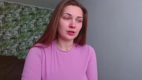 Olivia online show from April 2, 4:20 am