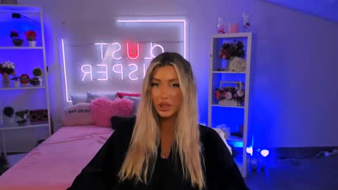 Olivia online show from January 13, 11:19 am