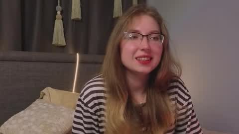 Kylie online show from September 11, 7:26 pm