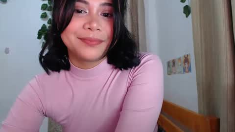 Snapshot of omariaennaid chatting on December 23, 8:57 pm Angel online show from December 23, 8:57 pm