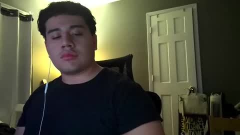 ometv3232002600395 online show from June 1, 10:30 am