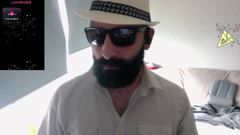 ona nisme online show from June 8, 3:13 pm