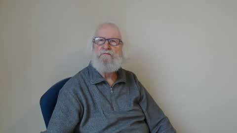 Somewhere over the rainbow online show from February 19, 8:22 am