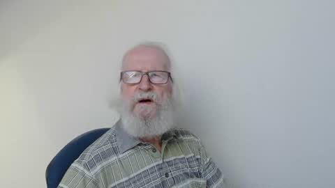 Somewhere over the rainbow online show from September 15, 7:32 am