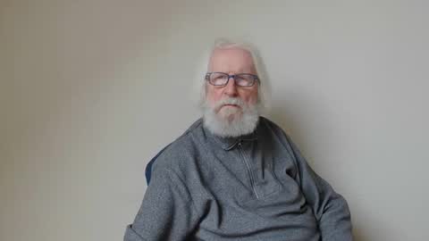 Somewhere over the rainbow online show from February 23, 2:25 pm