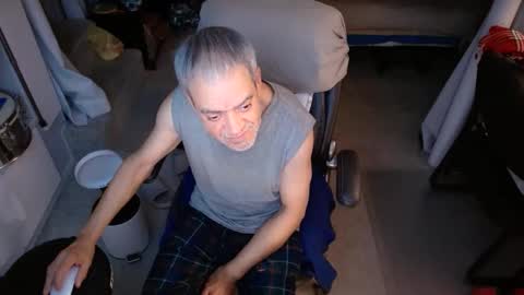 ondoko1234 online show from December 14, 2:51 am