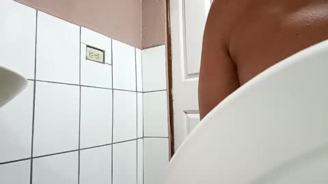 onlybueno online show from January 5, 6:24 am