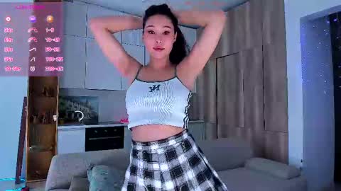 Amelia online show from March 11, 7:03 am