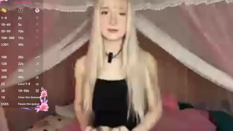 Eva online show from April 11, 7:45 am