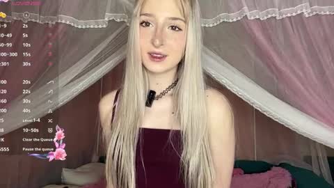 Eva online show from April 12, 8:07 am