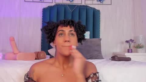 Only online show from April 17, 7:38 pm