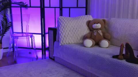 Xandra online show from April 13, 4:28 am