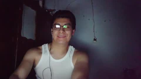 Snapshot of oomaurooo chatting on December 21, 11:56 pm oomaurooo online show from December 21, 11:56 pm