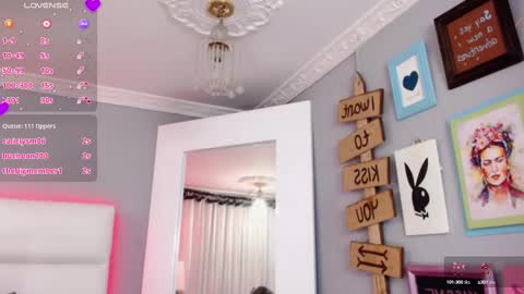 Orange Poison online show from February 18, 1:33 pm