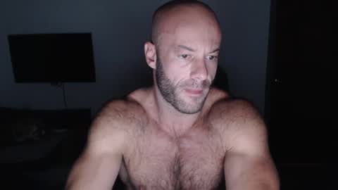 Snapshot of oregon87 chatting on October 9, 2:00 pm The Oregon Lumberjack online show from October 9, 2:00 pm