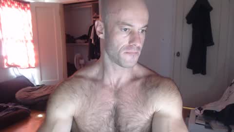 Snapshot of oregon87 chatting on March 6, 9:20 pm The Oregon Lumberjack online show from March 6, 9:20 pm