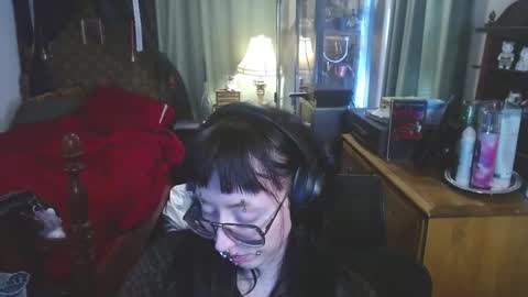 orookun online show from October 11, 6:11 pm