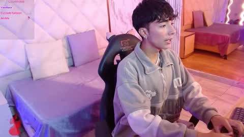 osamu_tay online show from February 17, 7:13 pm