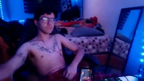 Oscar online show from November 26, 5:05 am