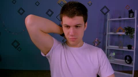 oscar_rage online show from April 19, 8:26 am