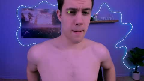 oscar_rage online show from April 16, 9:39 pm