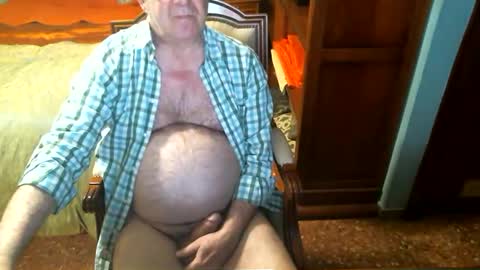 Oscar online show from December 26, 3:53 pm