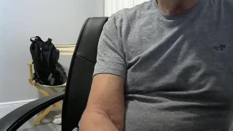 Ossi online show from September 19, 2:37 am