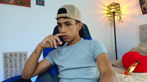 ostin 18hot online show from November 30, 1:56 am