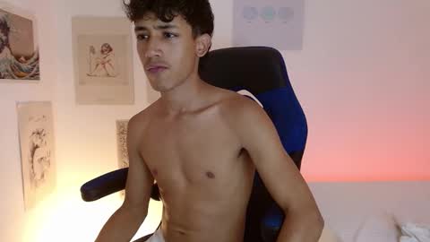 ostin 18hot online show from October 23, 2:46 am