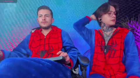 otter_wet online show from April 19, 5:52 am