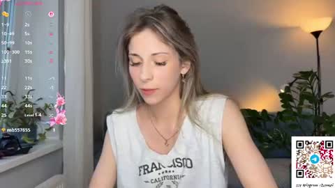 Anne online show from June 21, 6:03 pm