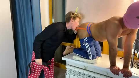 Oukorok online show from March 19, 6:02 pm