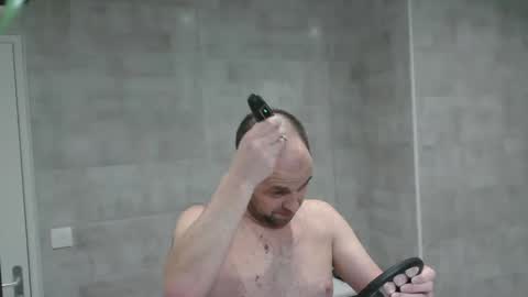 oversize13 online show from January 26, 5:23 pm