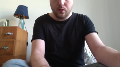  92 online show from February 8, 9:35 am