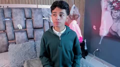 Owen Johnson online show from October 27, 12:49 pm