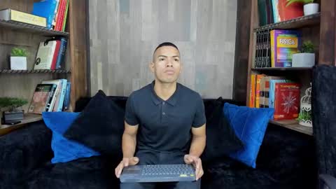 Owen online show from October 12, 12:31 pm