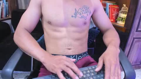 Owen online show from September 28, 11:41 am