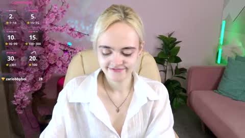 Oxcy online show from March 27, 6:41 am