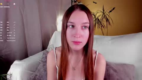 Caroline or just Lina online show from November 4, 1:07 am