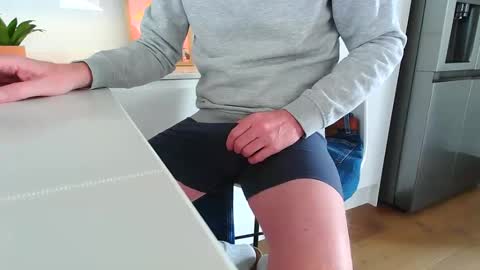 pablo19692017 online show from March 26, 9:36 am