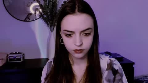 Iris online show from March 6, 10:09 am