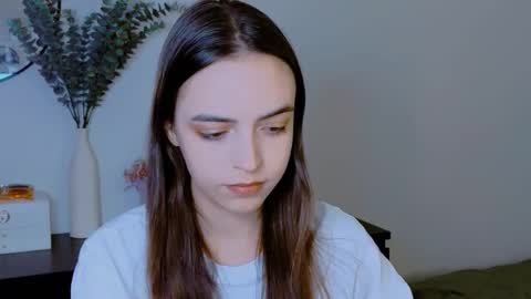 Iris online show from October 18, 1:21 am