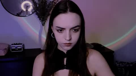 Iris online show from March 11, 2:07 pm